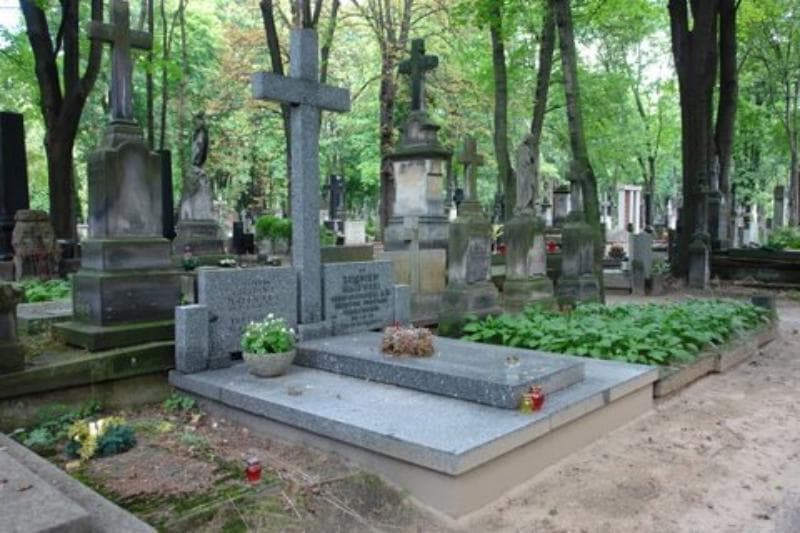 Zdjęcie grobu Eugeniusz Majewski (1)