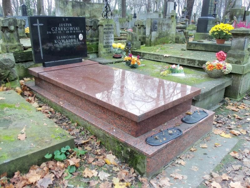 Zdjęcie grobu Justyn Czarkowski (1)