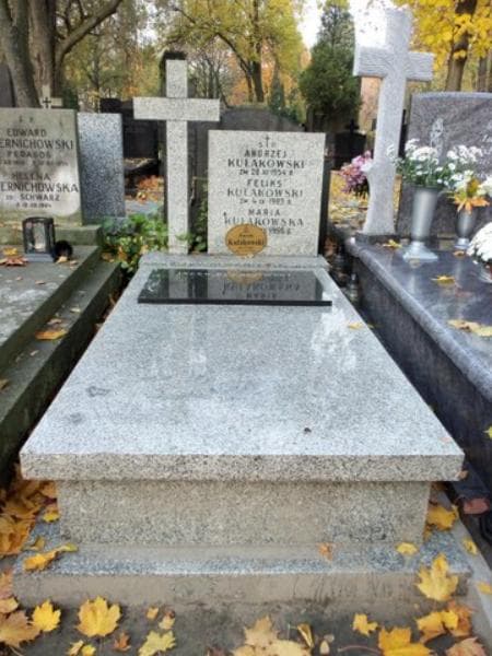 Zdjęcie grobu: Andrzej Kułakowski