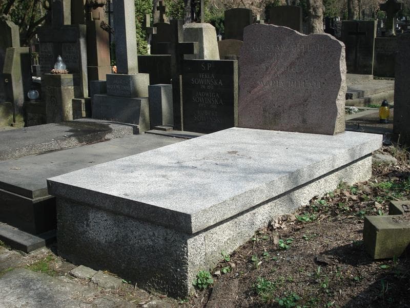 Zdjęcie grobu Gustaw Pillati (1)