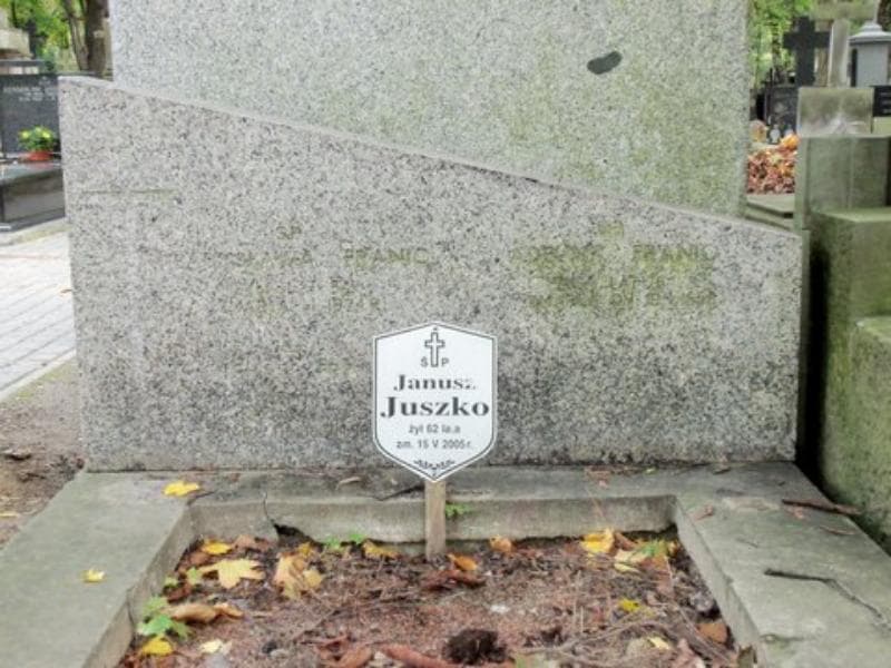 Zdjęcie grobu Adelina Franio (2)