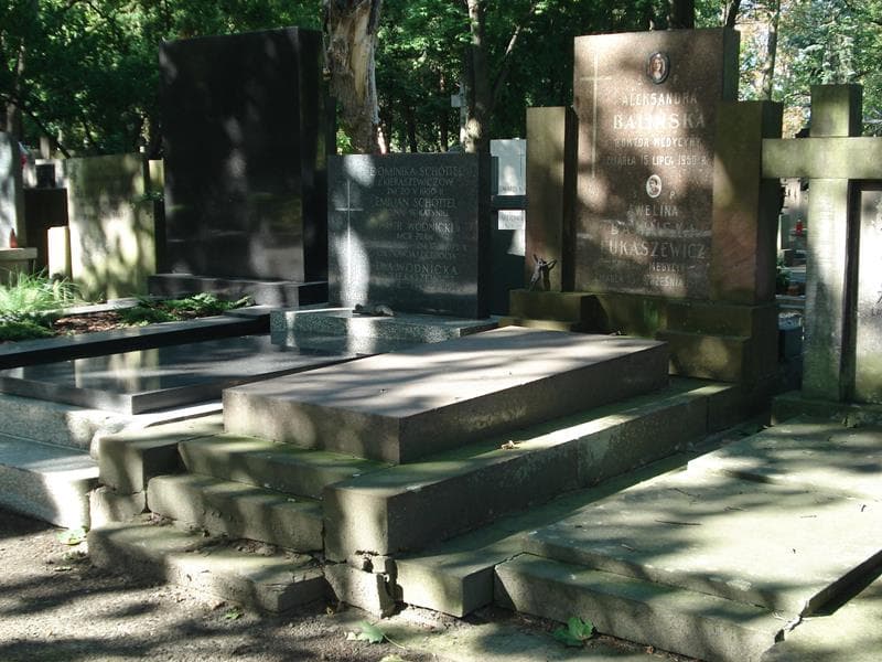 Zdjęcie grobu Ewelina Balińska - Łukaszewicz (1)