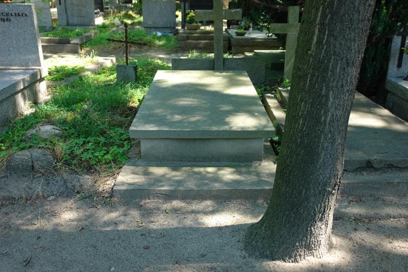 Zdjęcie grobu Jagusia Jarnińska (1)