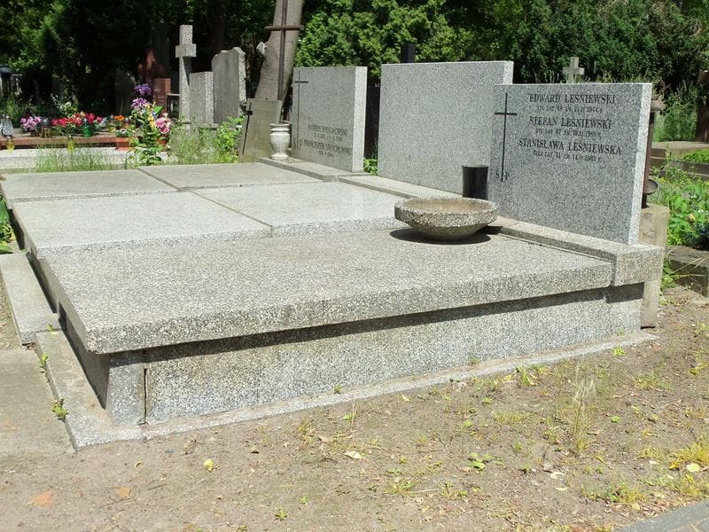 Zdjęcie grobu Stanisława Leśniewska (1)