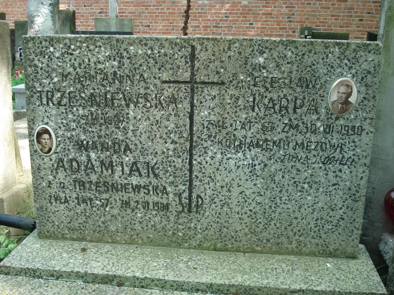 Zdjęcie grobu Wanda Adamiak (1)