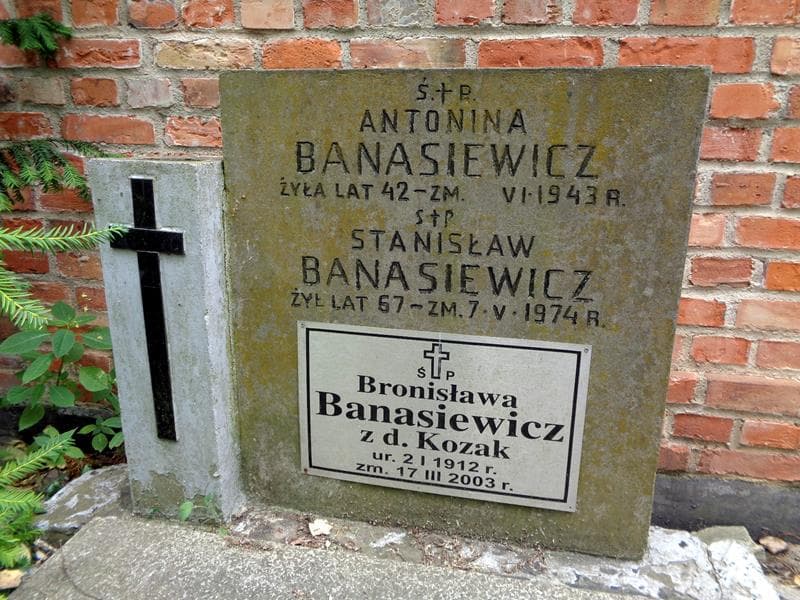 Zdjęcie grobu Antonina Banasiewicz (2)