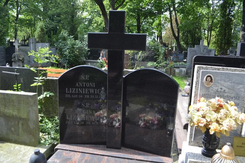 Zdjęcie grobu Antoni Liziniewicz (2)