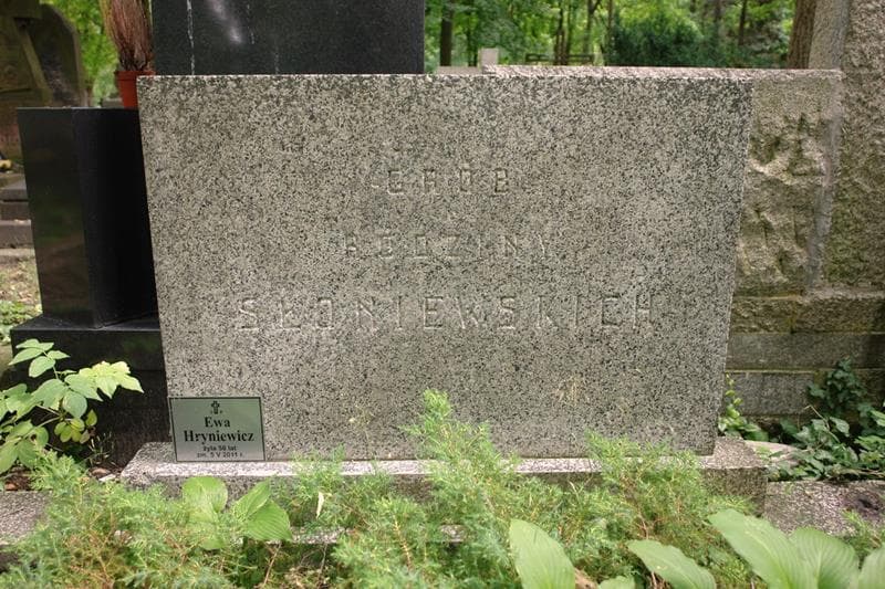 Zdjęcie grobu Ewa Hryniewicz (2)