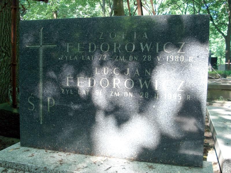 Zdjęcie grobu Romuald Nowak (1)