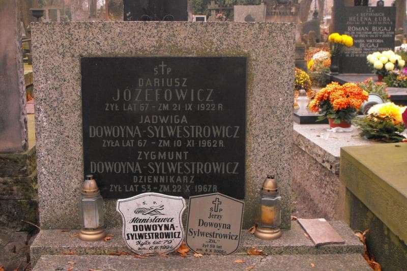 Zdjęcie grobu Jadwiga Dowoyna-Sylwestrowicz (2)