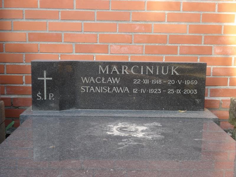 Zdjęcie grobu Stanisława Marciniuk (2)