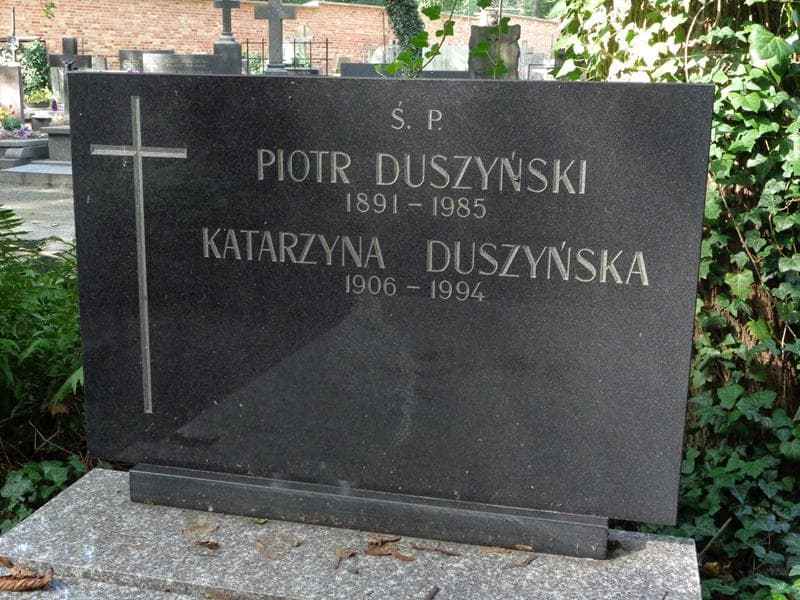 Zdjęcie grobu Piotr Duszyński (2)