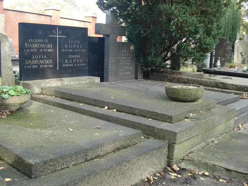 Zdjęcie grobu Eugeniusz Dąbrowski (1)