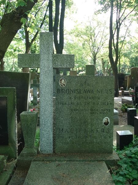 Zdjęcie grobu Maciej Ners (2)