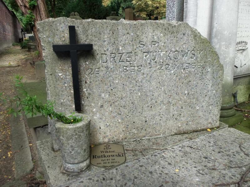 Zdjęcie grobu Wiktor Rutkowski (2)