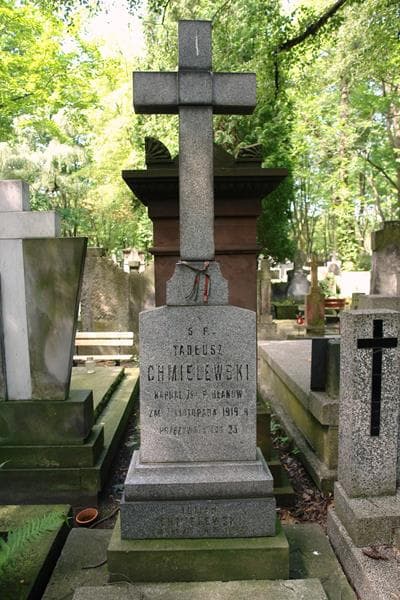 Zdjęcie grobu Lucjan Chmielewski (2)