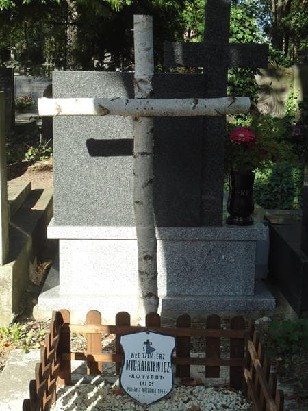 Zdjęcie grobu Włodzimierz Michalkiewicz (2)