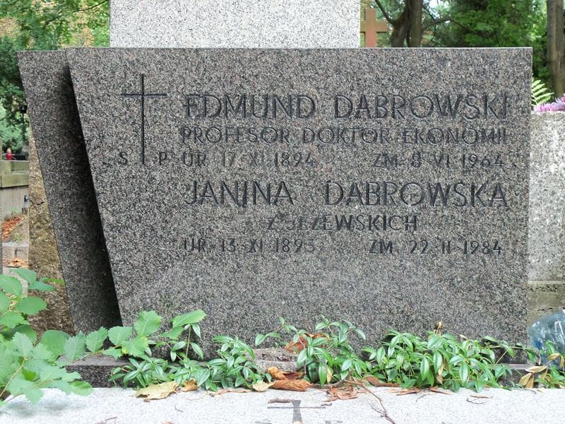 Zdjęcie grobu Halina Urbańska (2)