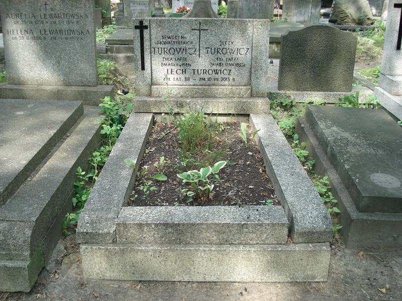 Zdjęcie grobu Lech Turowicz (1)