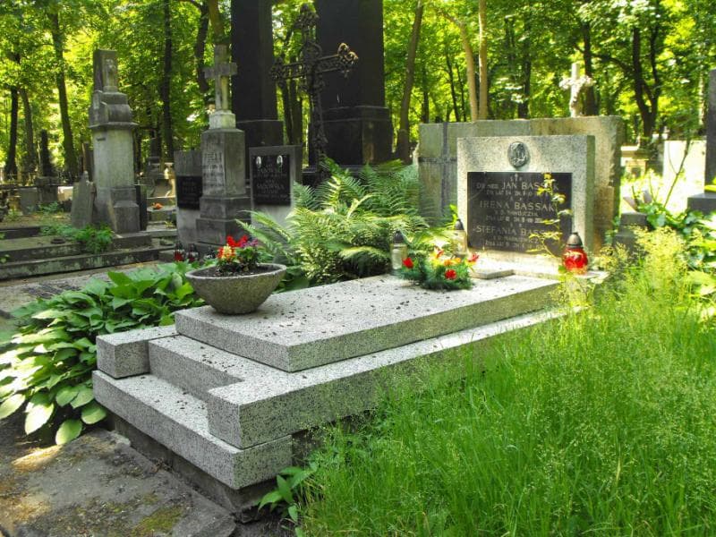 Zdjęcie grobu Irena Bassak (1)