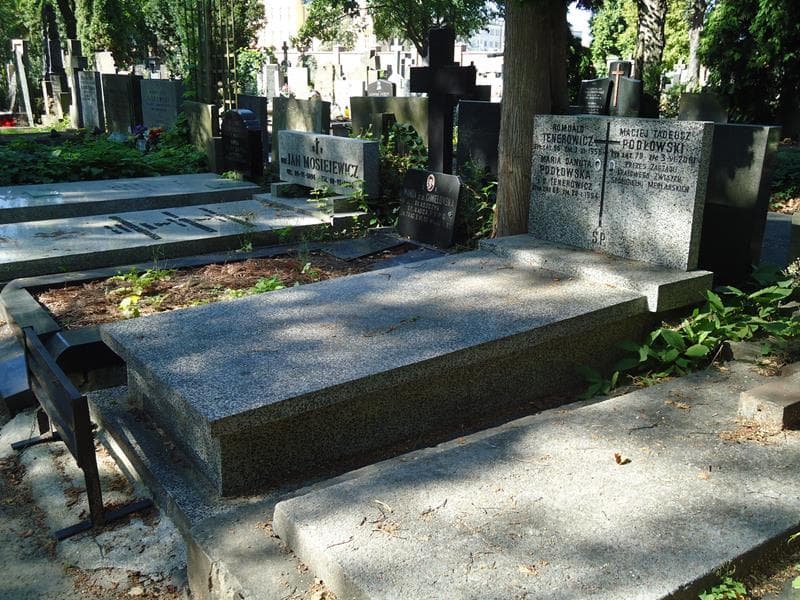 Zdjęcie grobu Maciej Tadeusz Podłowski (1)