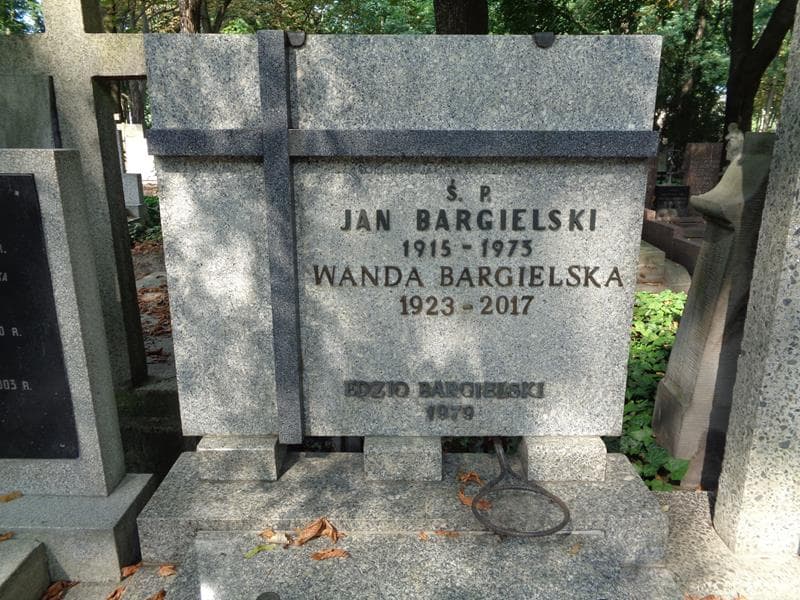 Zdjęcie grobu Edzio Bargielski (2)