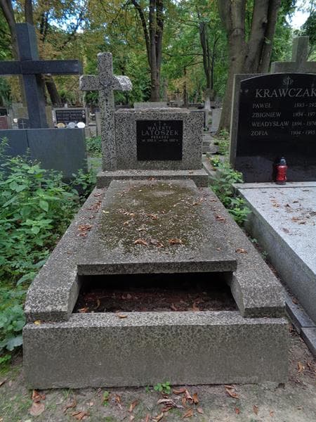 Zdjęcie grobu Walenty Latoszek (1)