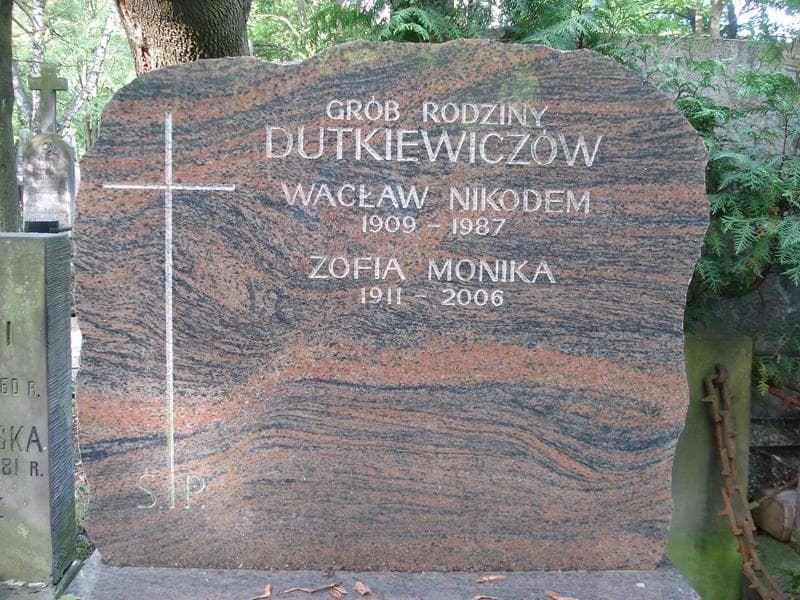 Zdjęcie grobu Wacław Nikodem Dutkiewicz (2)