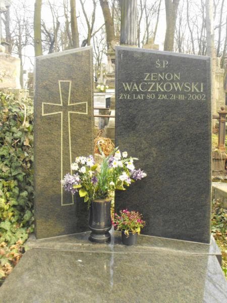 Zdjęcie grobu Zenon Waczkowski (1)
