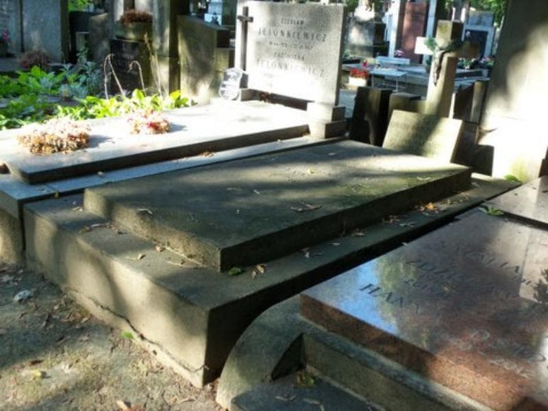 Zdjęcie grobu Edward Bończa Sobeski (1)