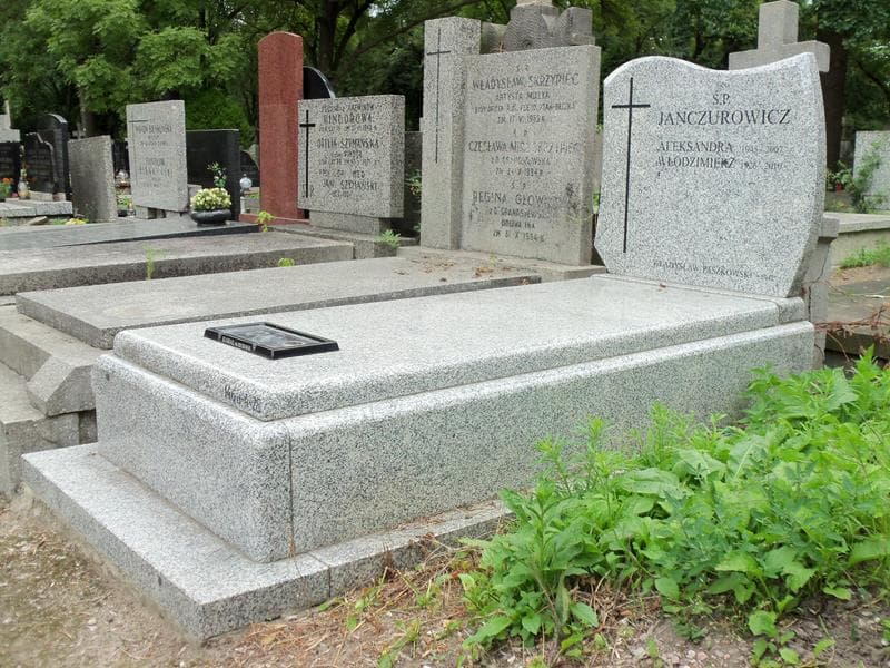 Zdjęcie grobu Aleksandra Janczurowicz (1)
