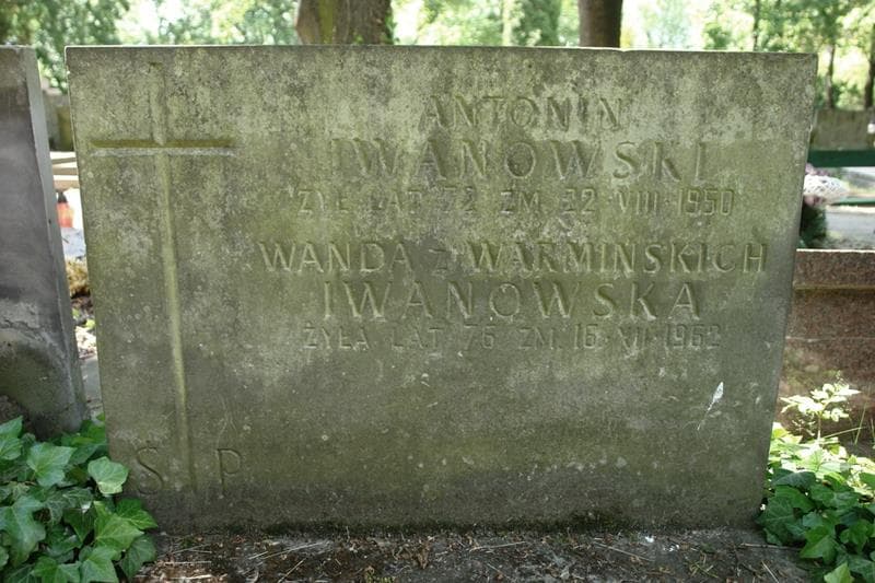 Zdjęcie grobu Antonin Iwanowski (2)