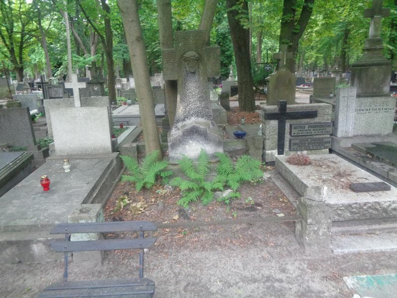 Zdjęcie grobu Marja ... (1)