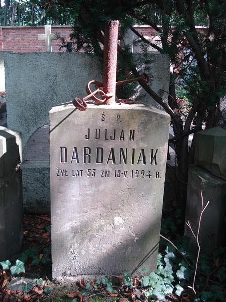 Zdjęcie grobu Juljan Dardaniak (2)