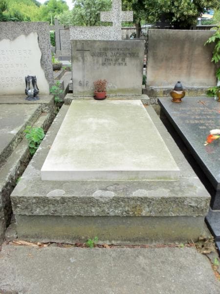 Zdjęcie grobu Józefa Jachimowicz (1)