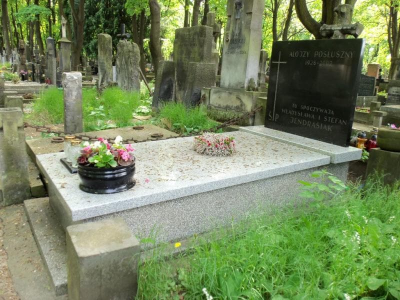 Zdjęcie grobu Władysława Jendrasiak (1)