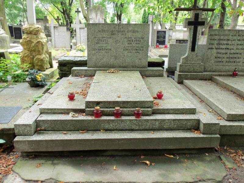 Zdjęcie grobu Halina Lewandowska (1)