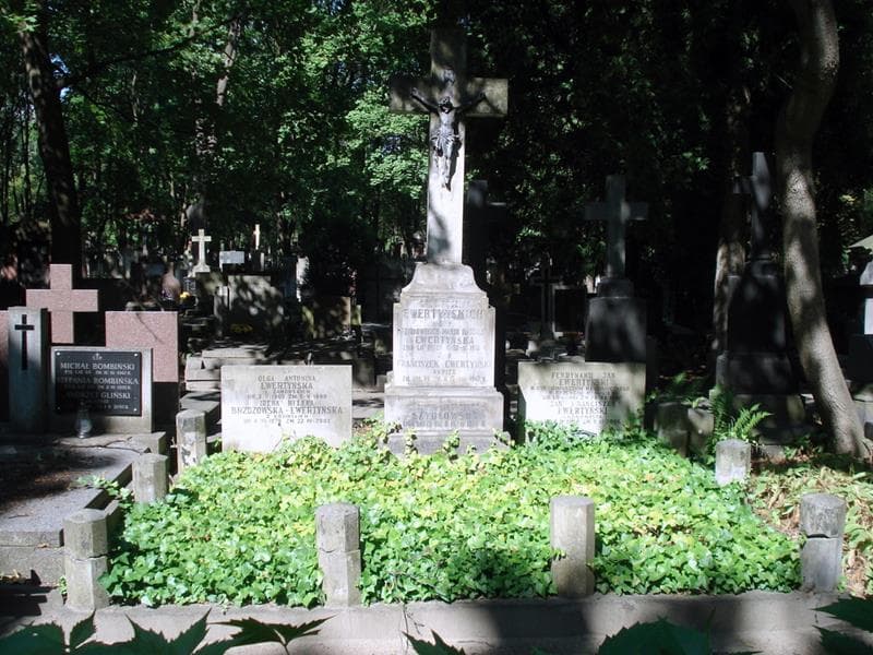 Zdjęcie grobu Irena Helena Brzozowska-Ewertyńska (1)