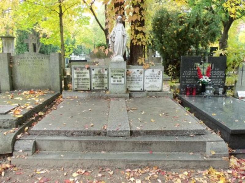 Zdjęcie grobu: Basieńka Jastrzębiec - Dąbrowska