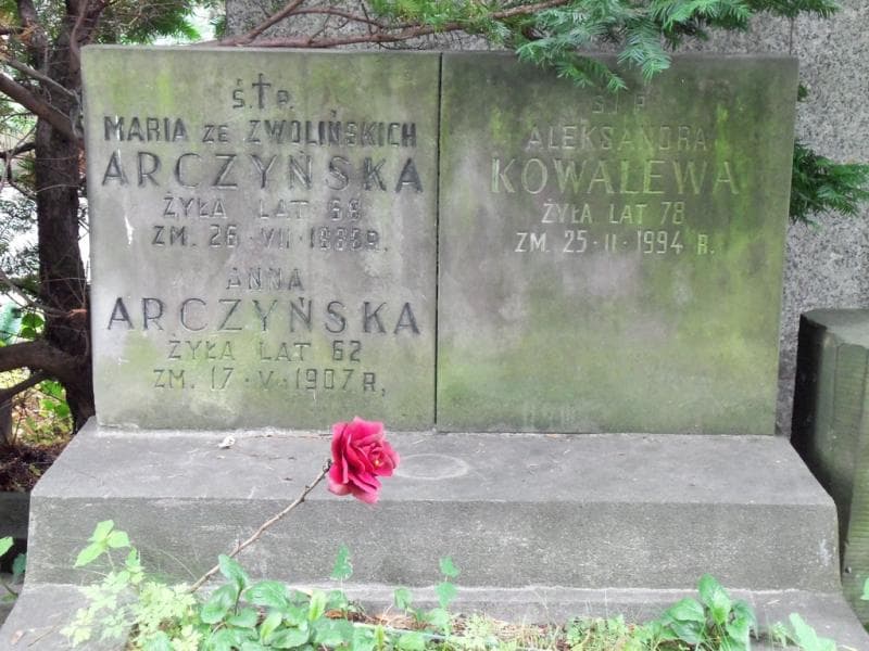 Zdjęcie grobu Anna Arczyńska (2)