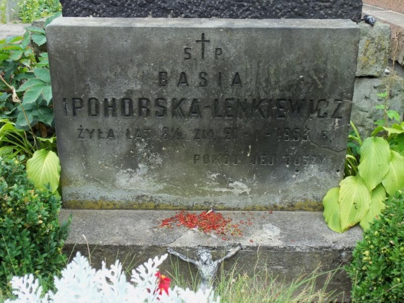 Zdjęcie grobu Basia Ipohorska-Lenkiewicz (2)