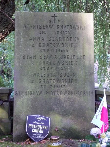 Zdjęcie grobu Stanisława Jagiełło (2)