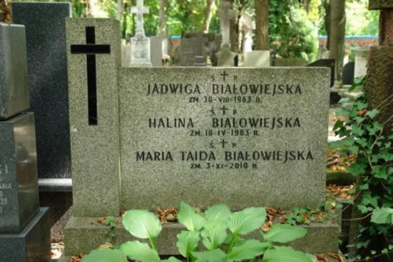 Zdjęcie grobu Halina Białowiejska (2)