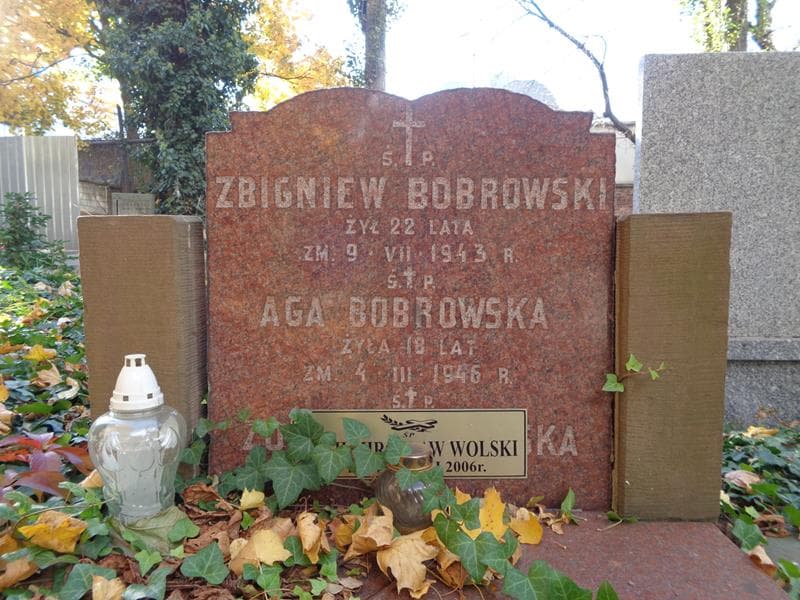 Zdjęcie grobu Aga Bobrowska (2)