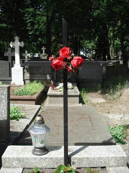 Zdjęcie grobu Anonim (1)