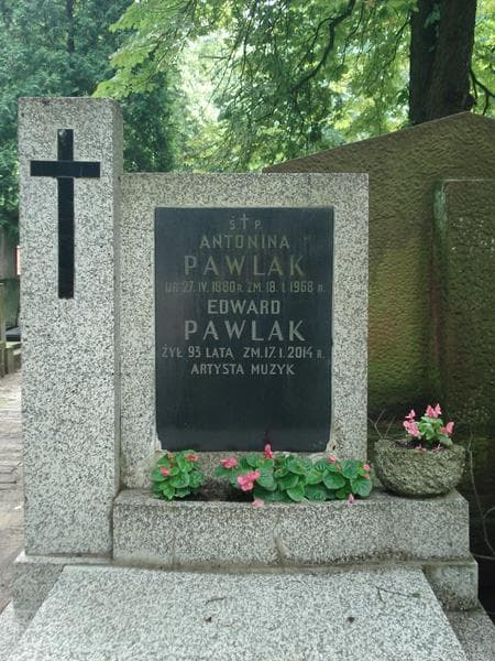Zdjęcie grobu Antonina Pawlak (2)