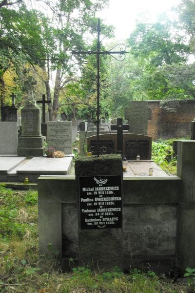 Zdjęcie grobu Tadeusz Jaroszewicz (2)