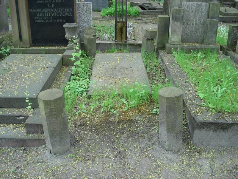 Zdjęcie grobu: Stanisław Jakacki