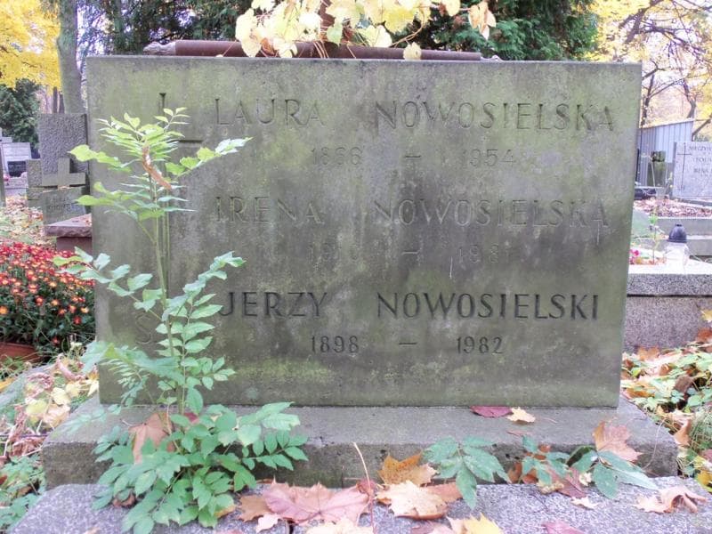 Zdjęcie grobu Laura Nowosielska (2)