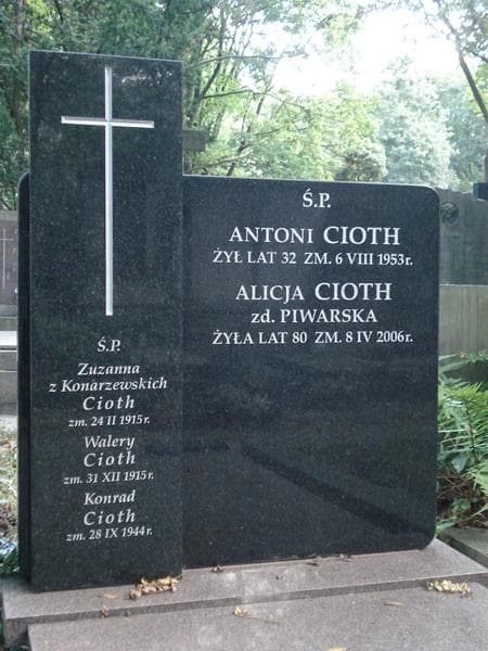 Zdjęcie grobu Antoni Cioth (2)